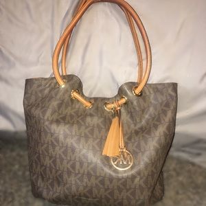 Michael Kors purse